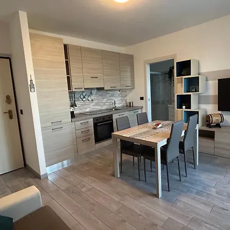 Apartment Urban Chic House